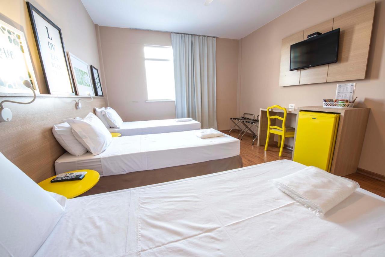 Hotel Santiago Centro Терезополис Экстерьер фото