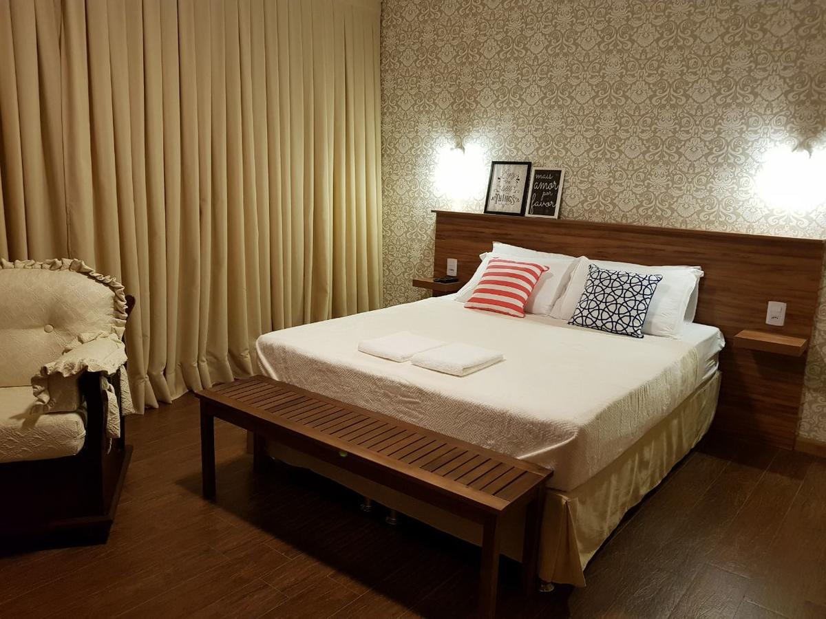 Hotel Santiago Centro Терезополис Экстерьер фото
